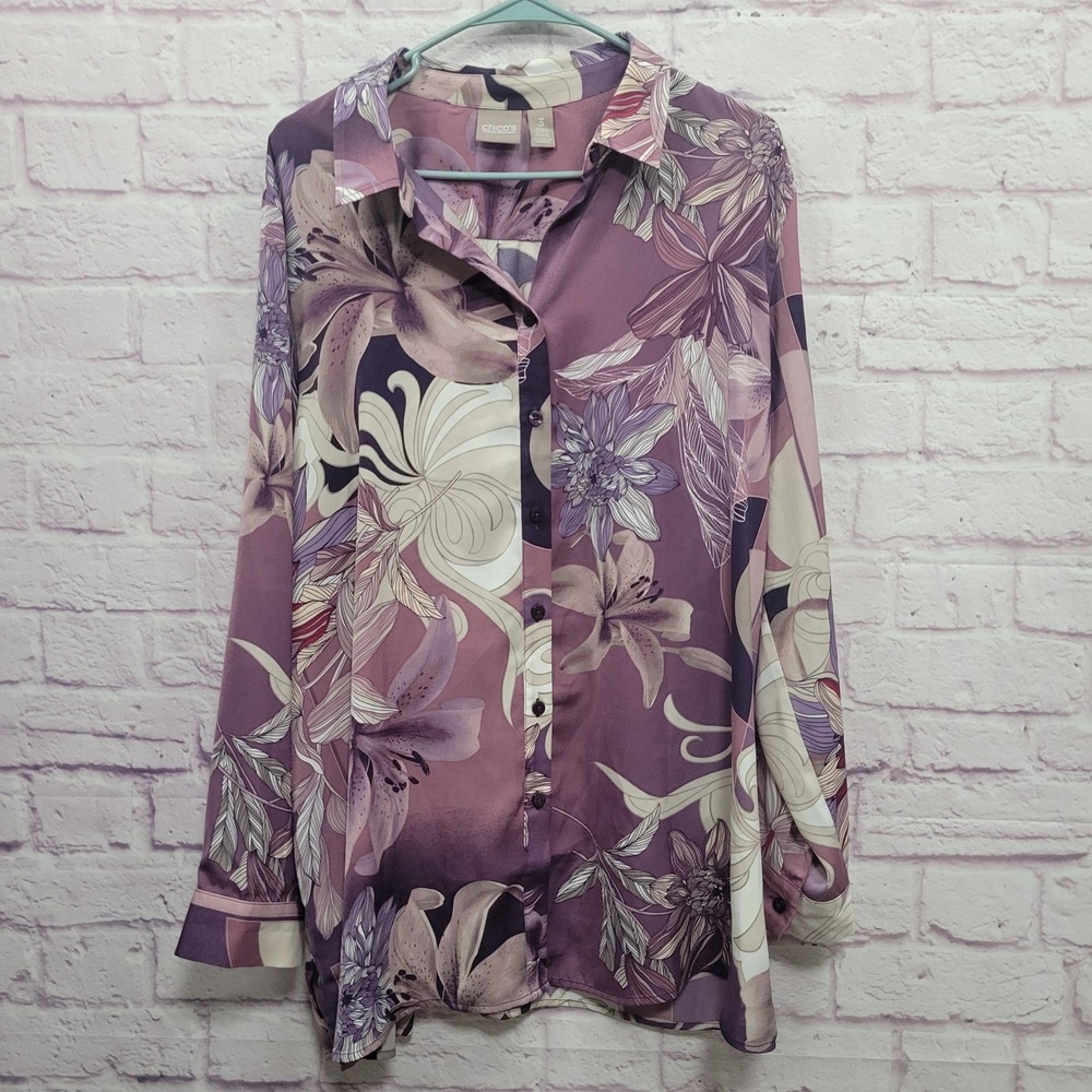 Chico's Purple Floral Button Blouse Sz 3 Flowy Lightweight Coquette Officewear